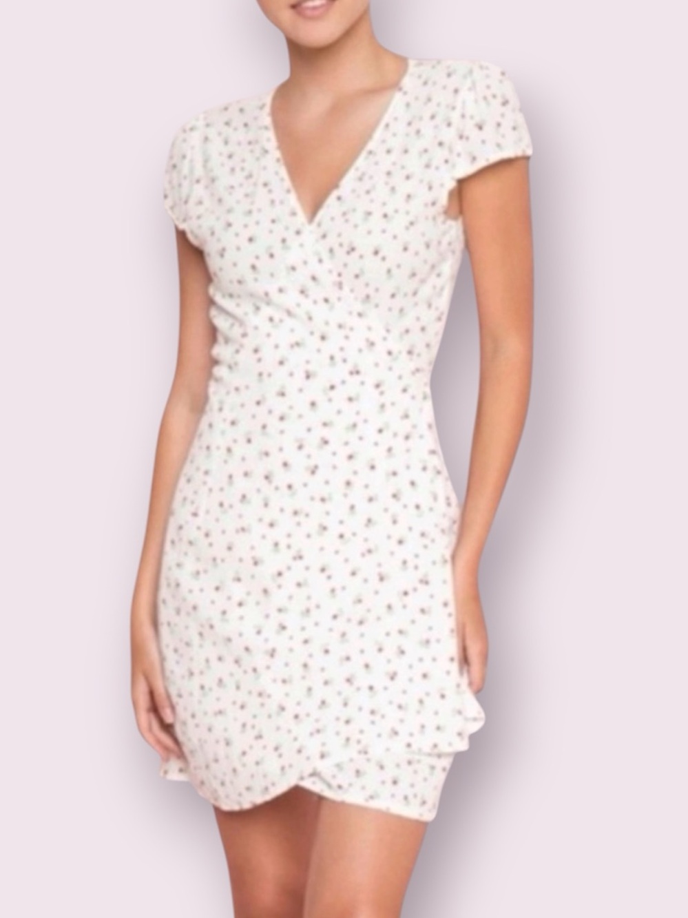 Brandy Melville True Wrap Dress White Red Floral Short Sleeve Size Small